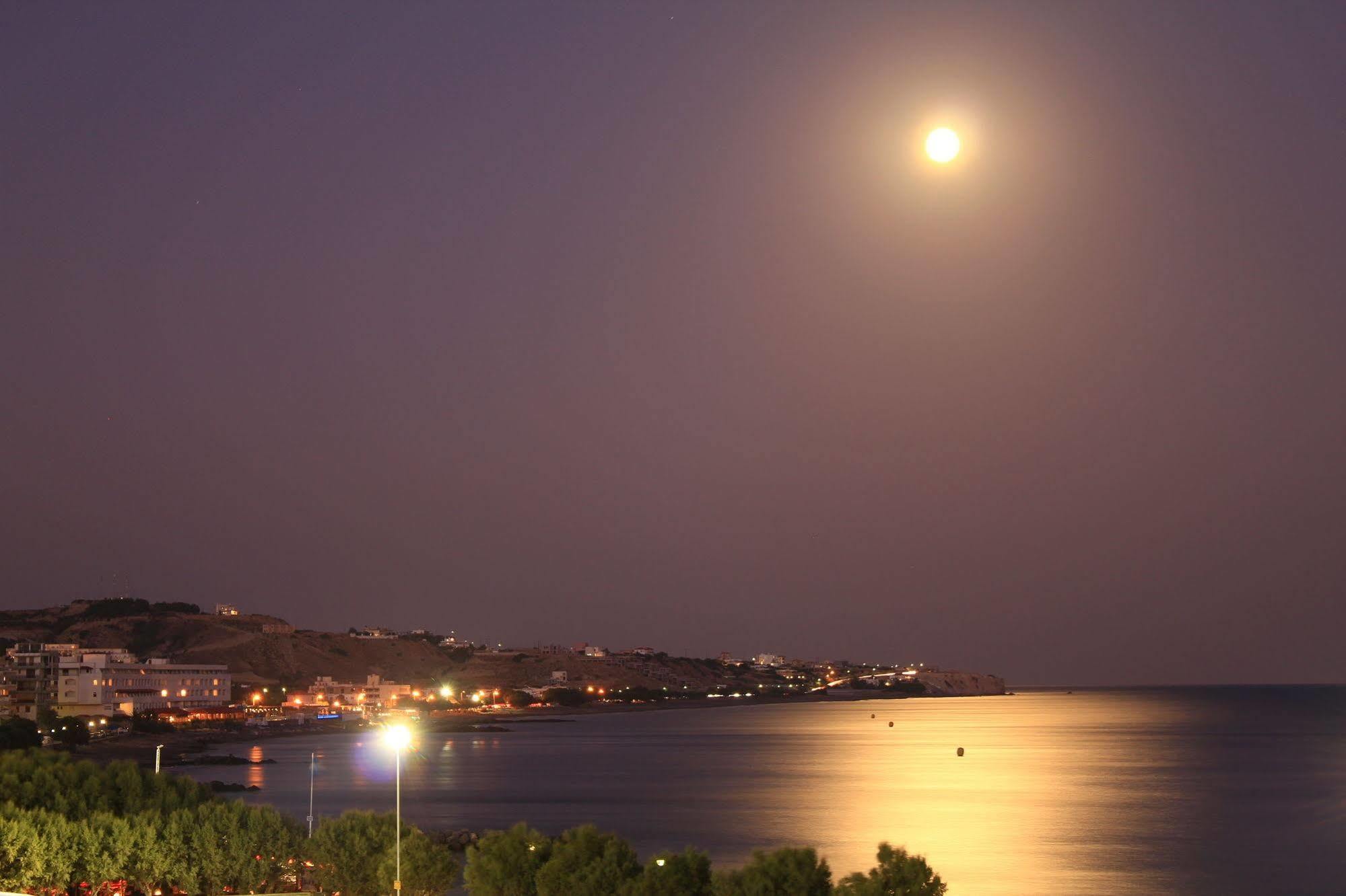 Astron Hotel Ierapetra  Exterior photo